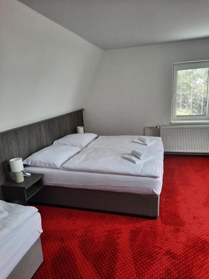 Hotel Orka Moravská Třebová Zewnętrze zdjęcie